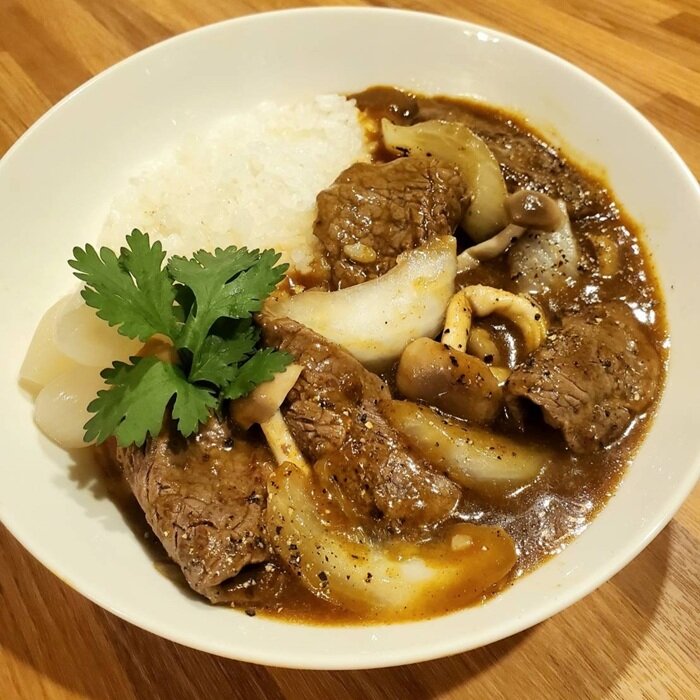 牛ハラミの中華風カレー.jpg