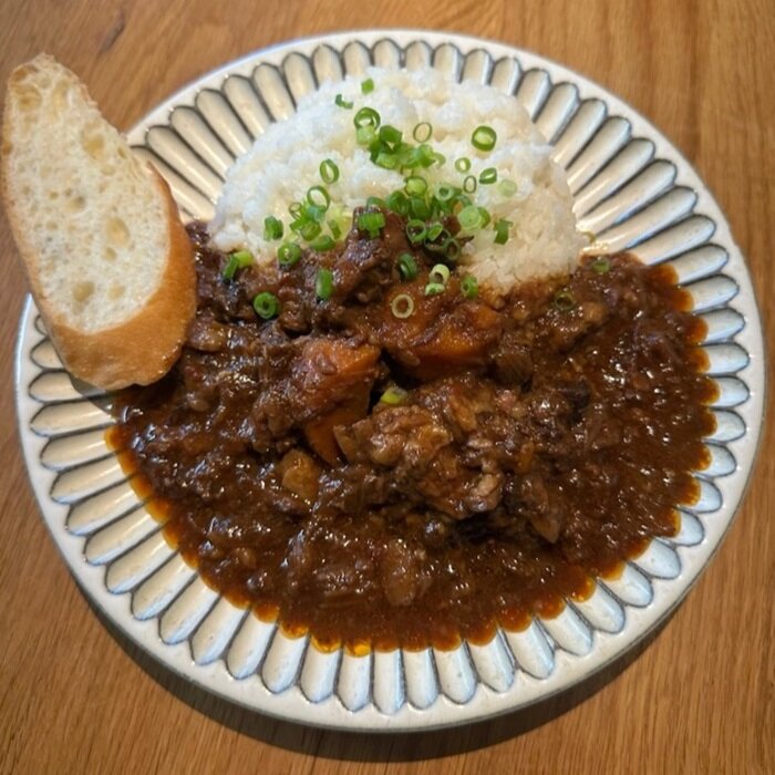 和牛スジ肉の赤ワイン煮込み.jpg