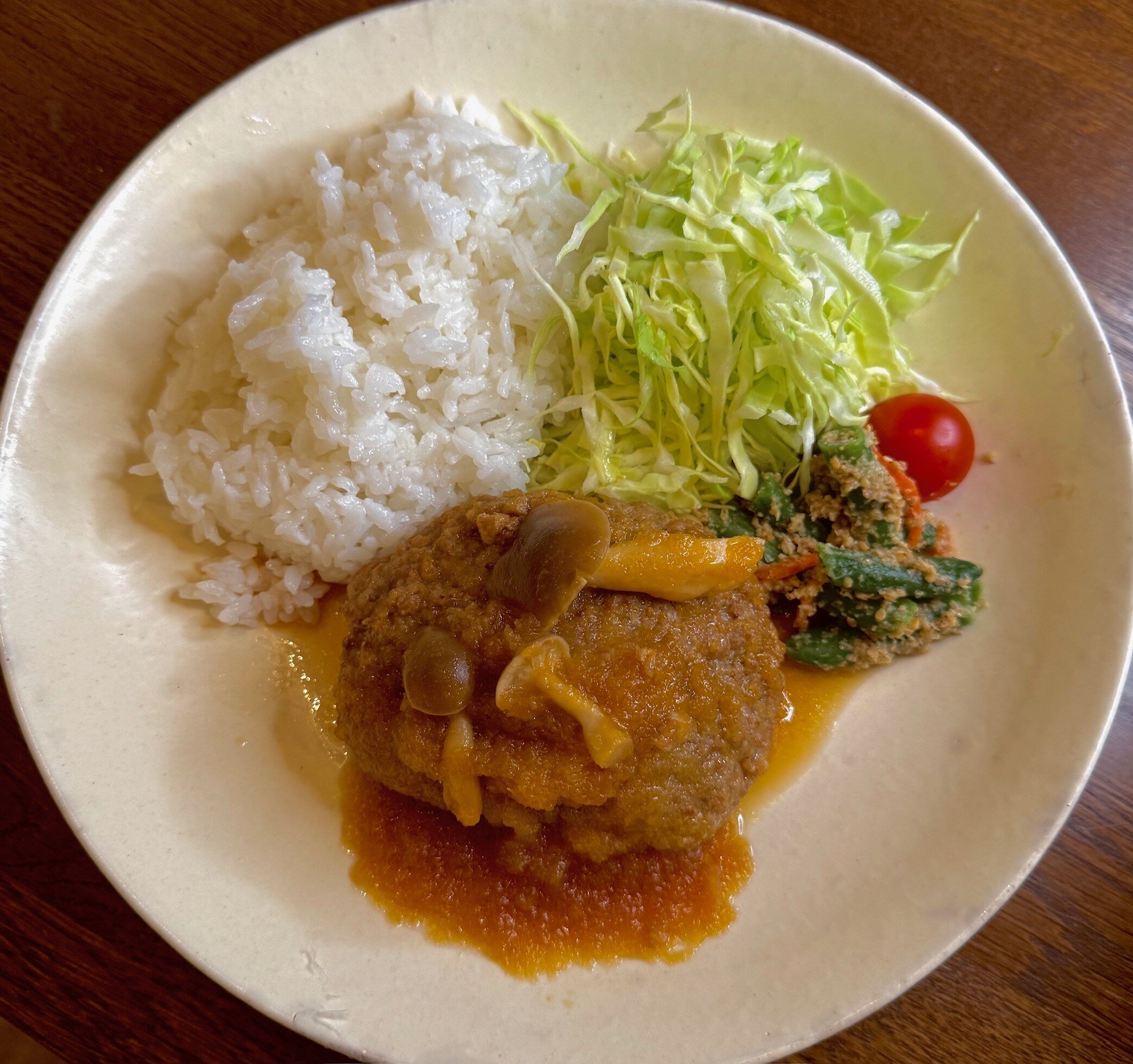 ハンバーグみぞれ煮　柚子胡椒添え.jpg