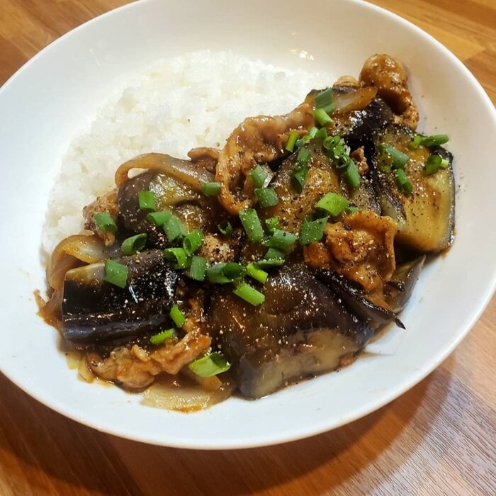 茄子と豚バラ肉の中華風しょうが炒め.jpg