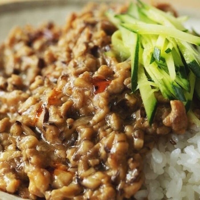 炸醤(ジャージャー)カレー.jpg